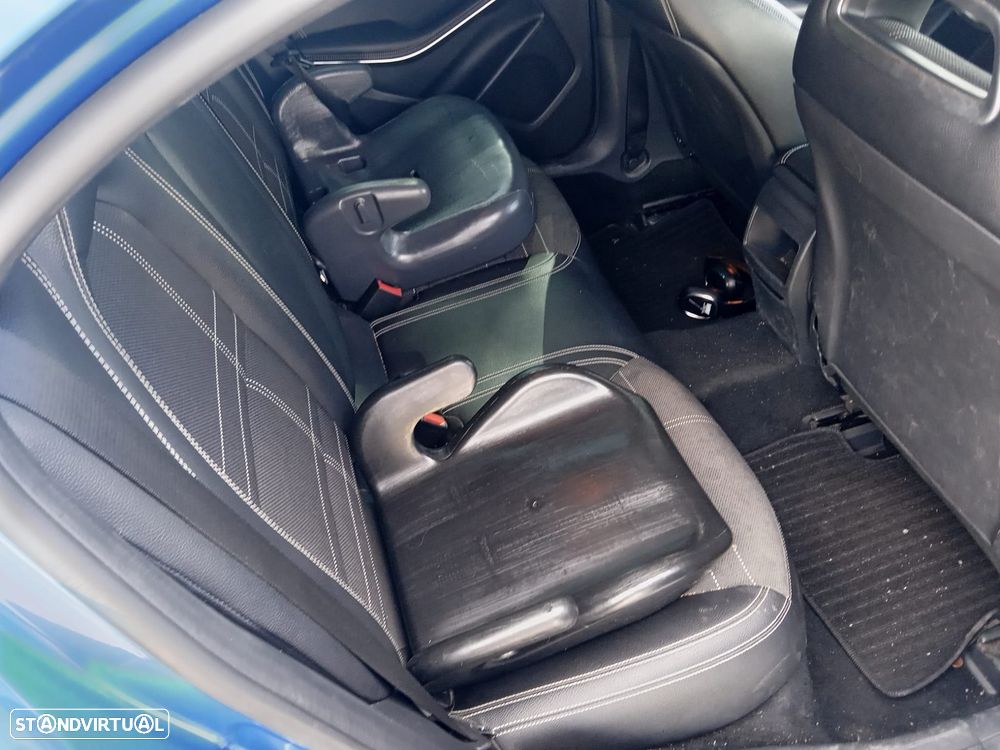 Mercedes-Benz A 180 CDI AMG Line - 5
