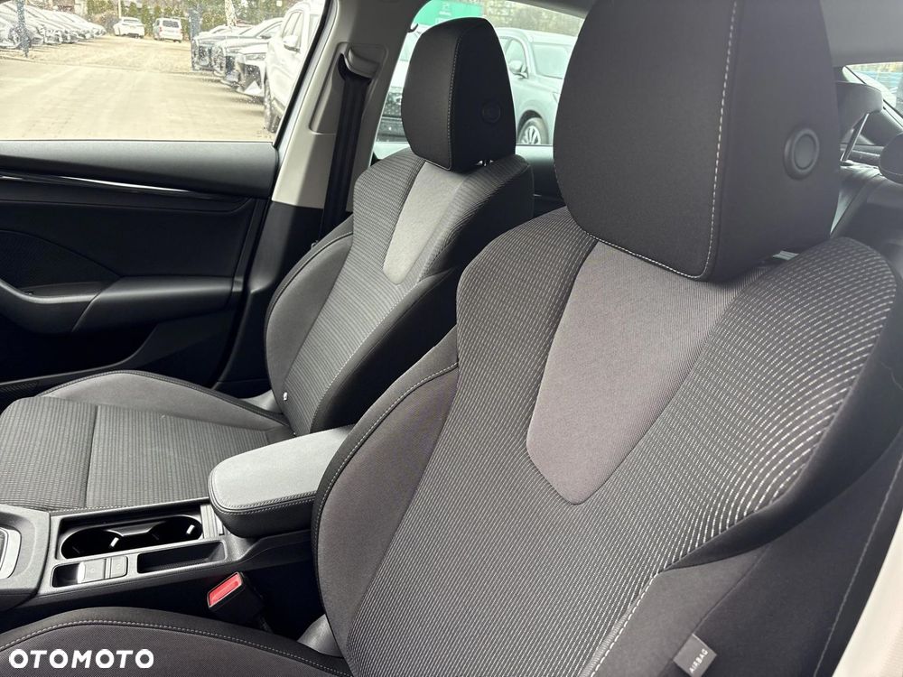 Skoda Octavia 1.5 TSI ACT Ambition - 11