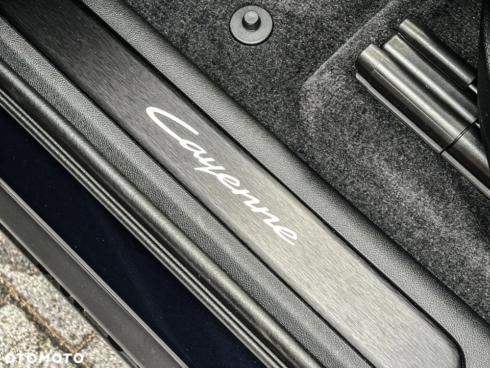 Porsche Cayenne E-Hybrid PHEV - 32