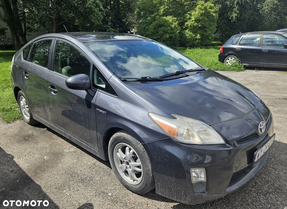 Toyota Prius - 2