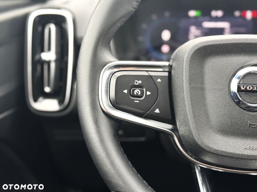 Volvo XC 40 - 7