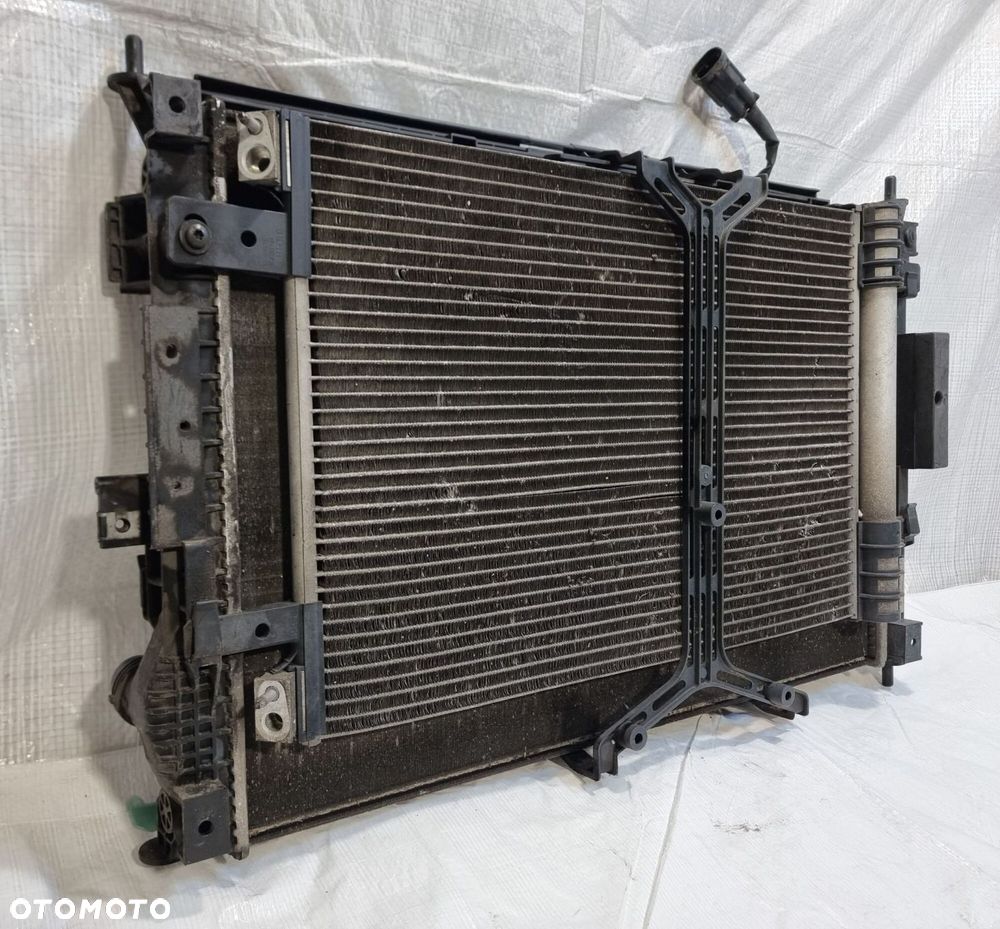 CHŁODNICE WENTYLATOR OPEL COMBO E 1,5 BLUEHDI  9809141780 9673999980 - 2