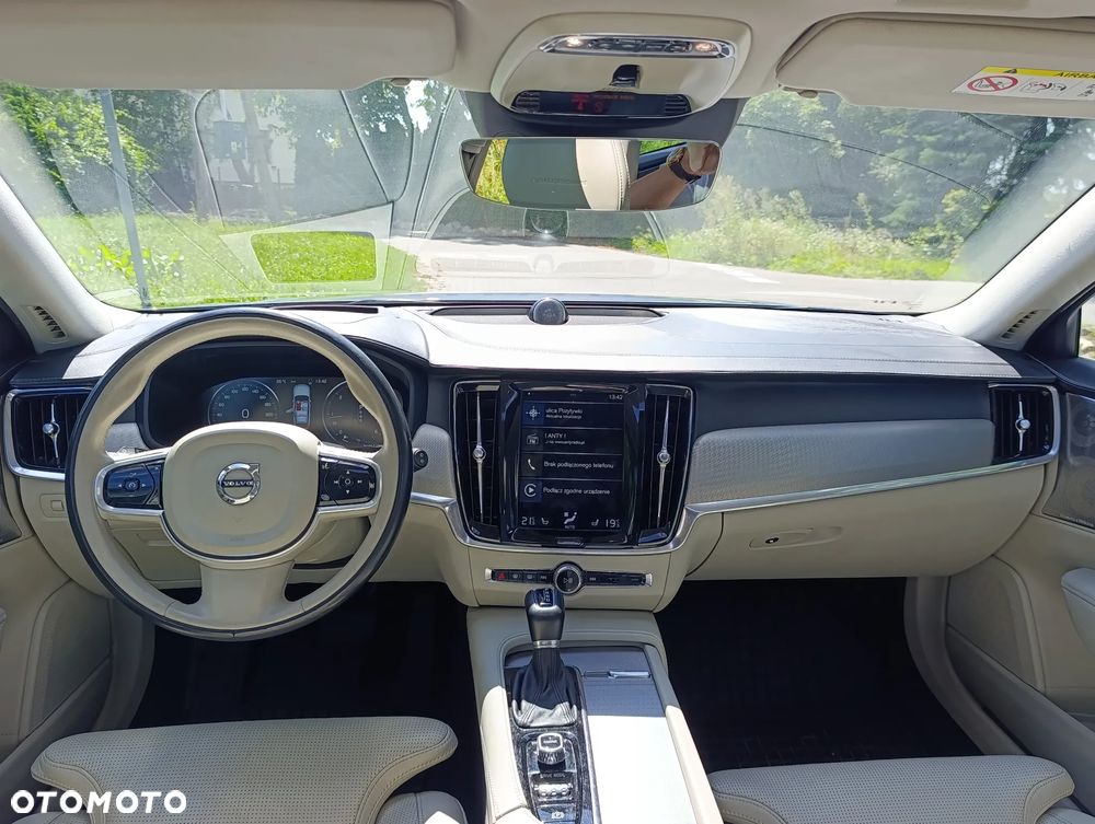 Volvo V90 D4 Inscription - 8
