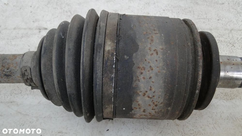 MITSUBISHI PAJERO IV 4 PÓŁOŚ PÓŁOŚKA LEWA KRÓTKA TYL TYLNA 3.2DID - 5