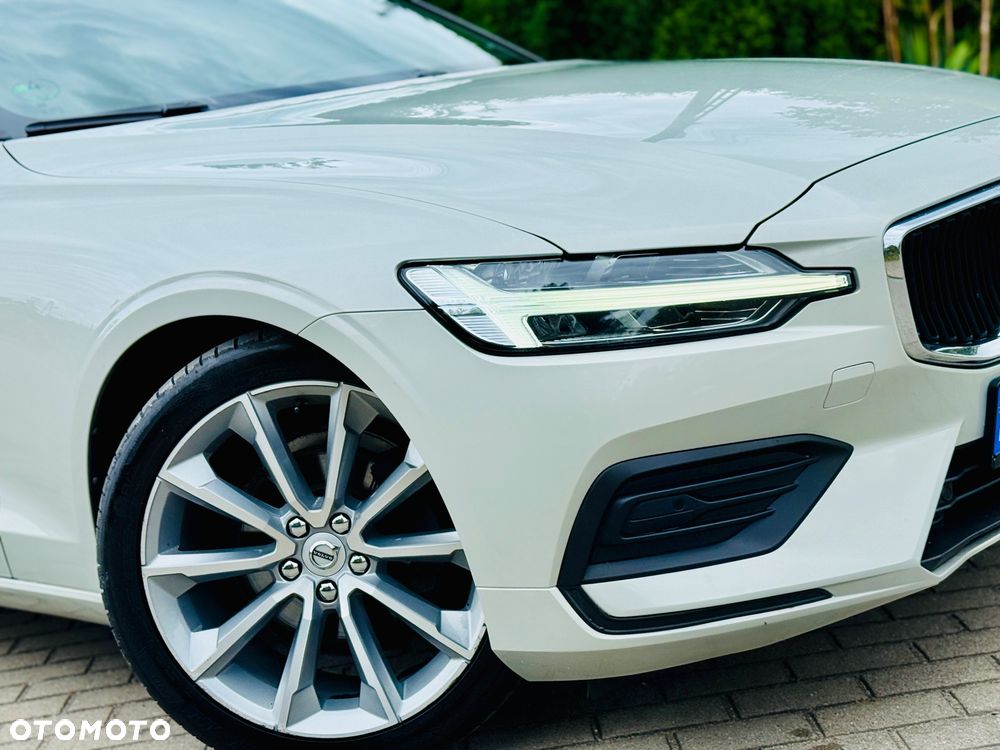 Volvo V60 D3 Summum - 1