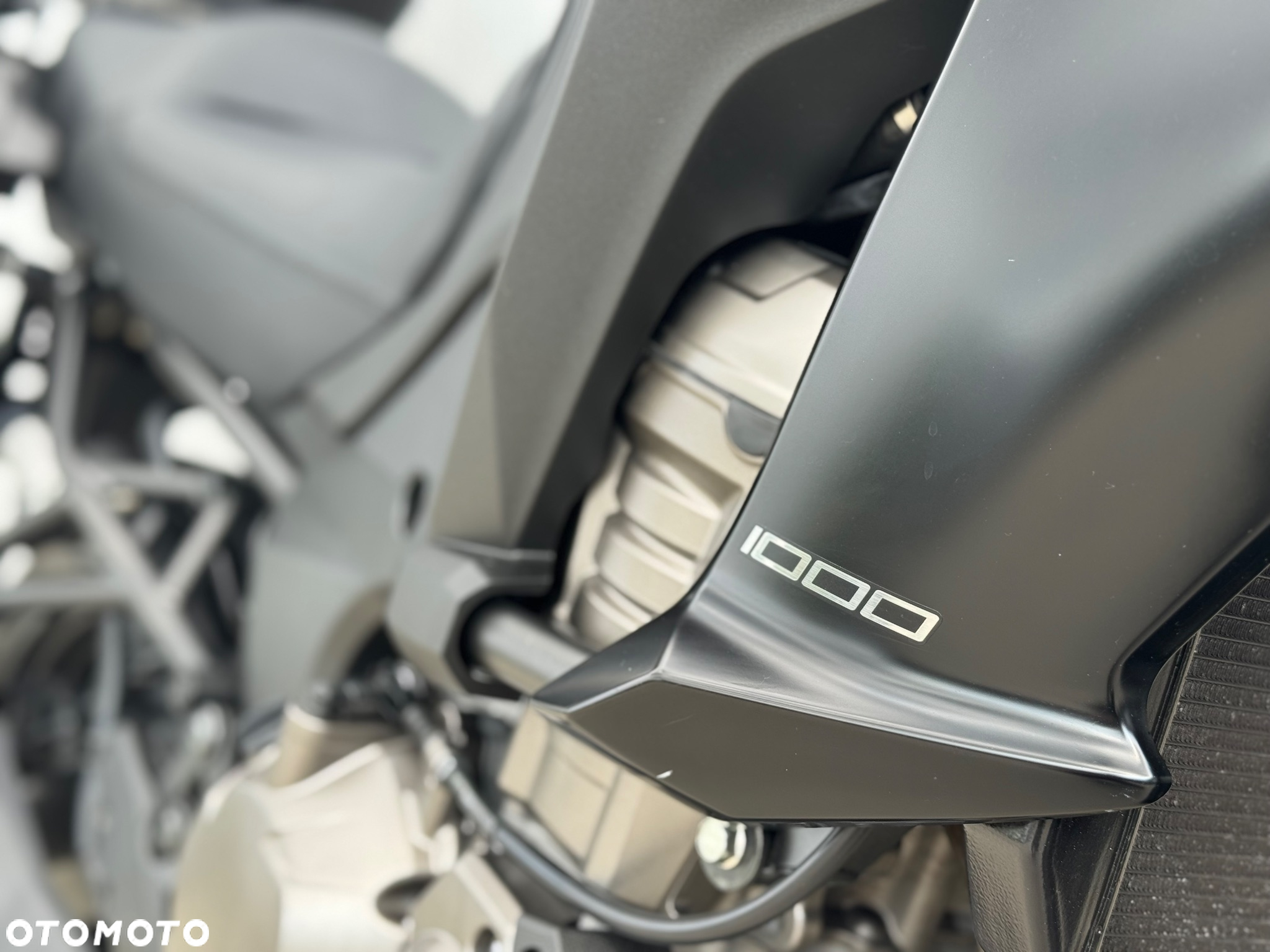 Kawasaki Versys 1000 - 9