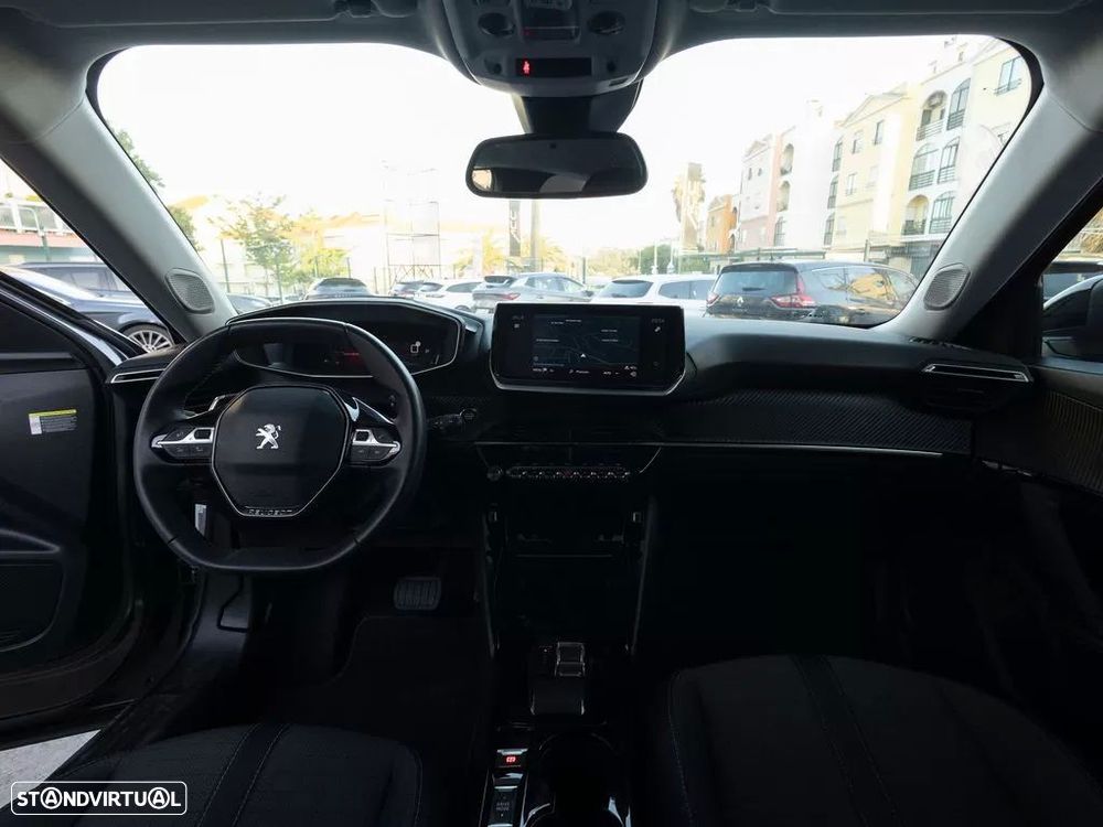 Peugeot 2008 1.2 PureTech Allure Pack EAT8 - 5
