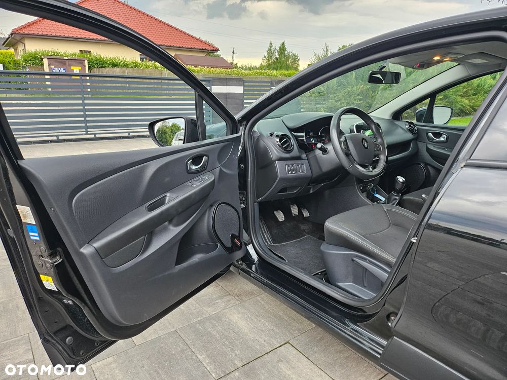 Renault Clio 1.2 16V 75 LIMITED - 15