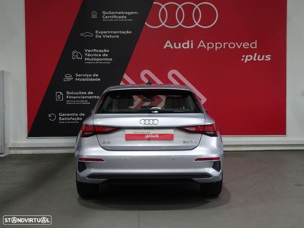 Audi A3 Sportback 30 TDI Advanced - 4