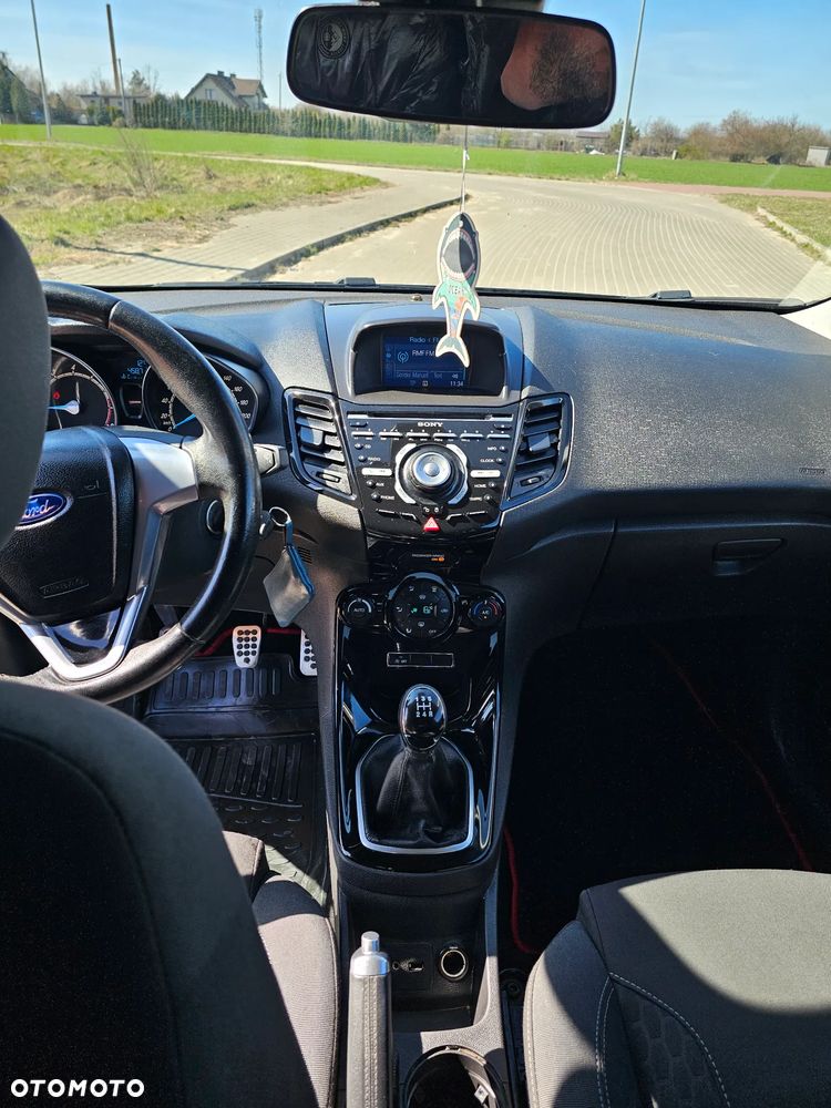 Ford Fiesta 1.0 EcoBoost STart-Stop ST-LINE - 18