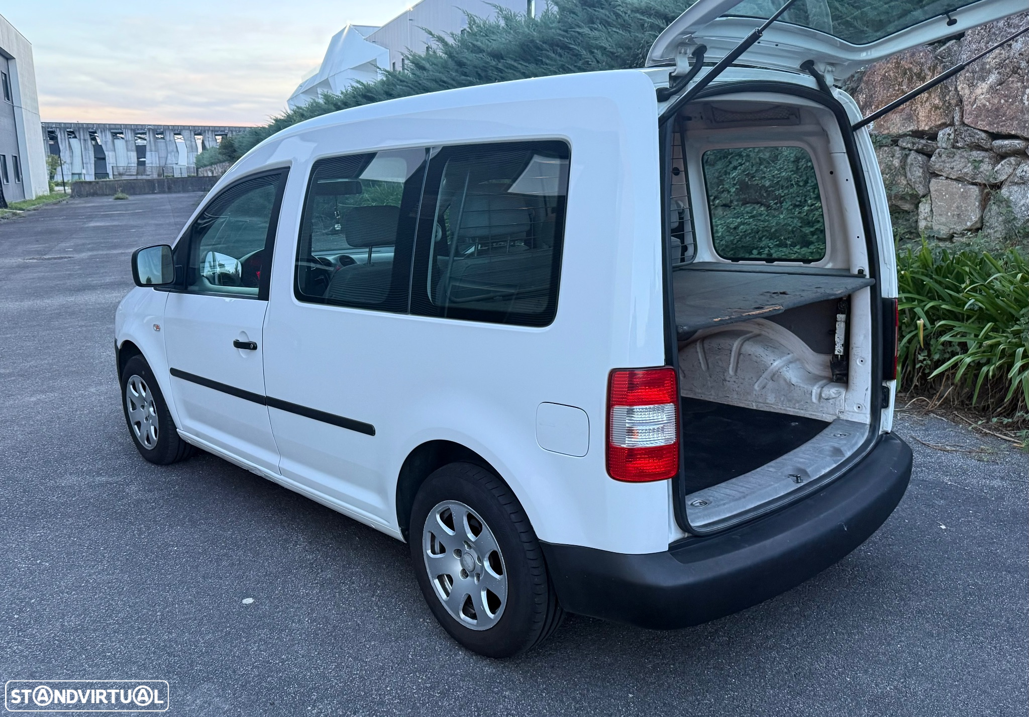 VW Caddy 1.9 TDi Extra AC 5L - 6