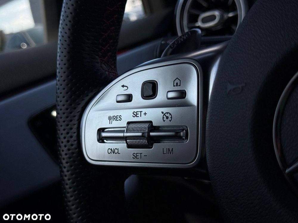 Mercedes-Benz Klasa A 35 AMG 4-Matic 7G-DCT - 18