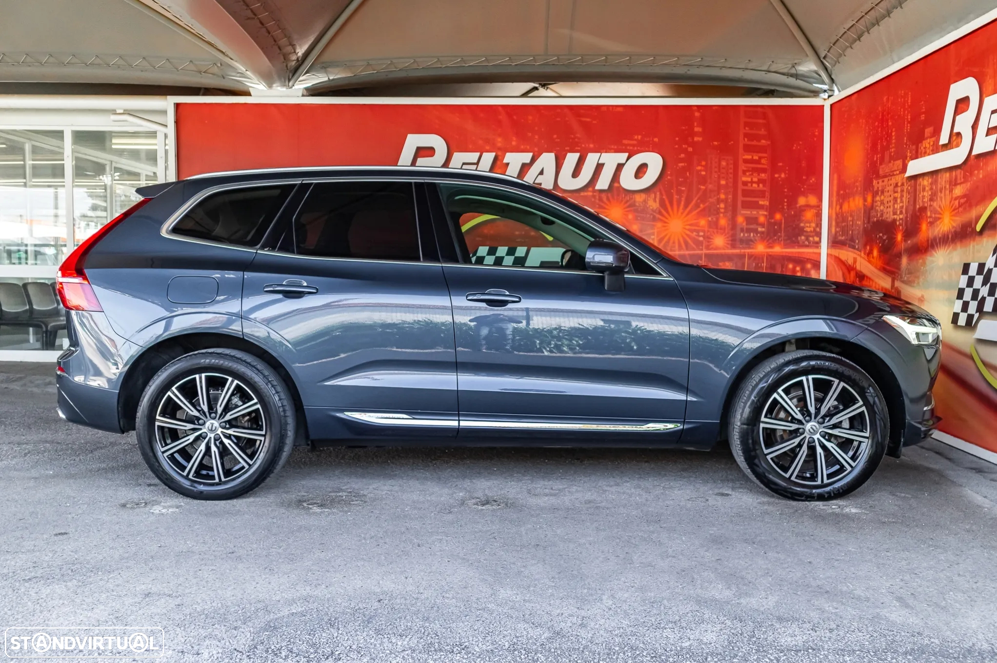 Volvo XC 60 2.0 D4 Inscription Geartronic - 4