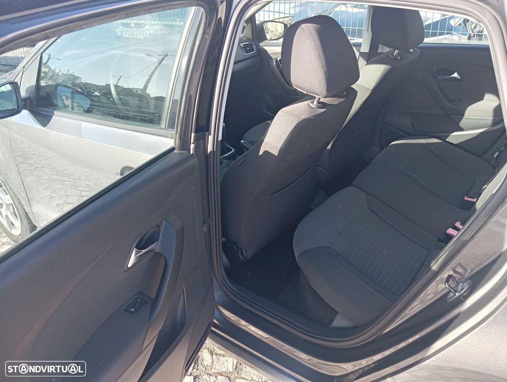 VW Polo 1.2 Confortline - 13