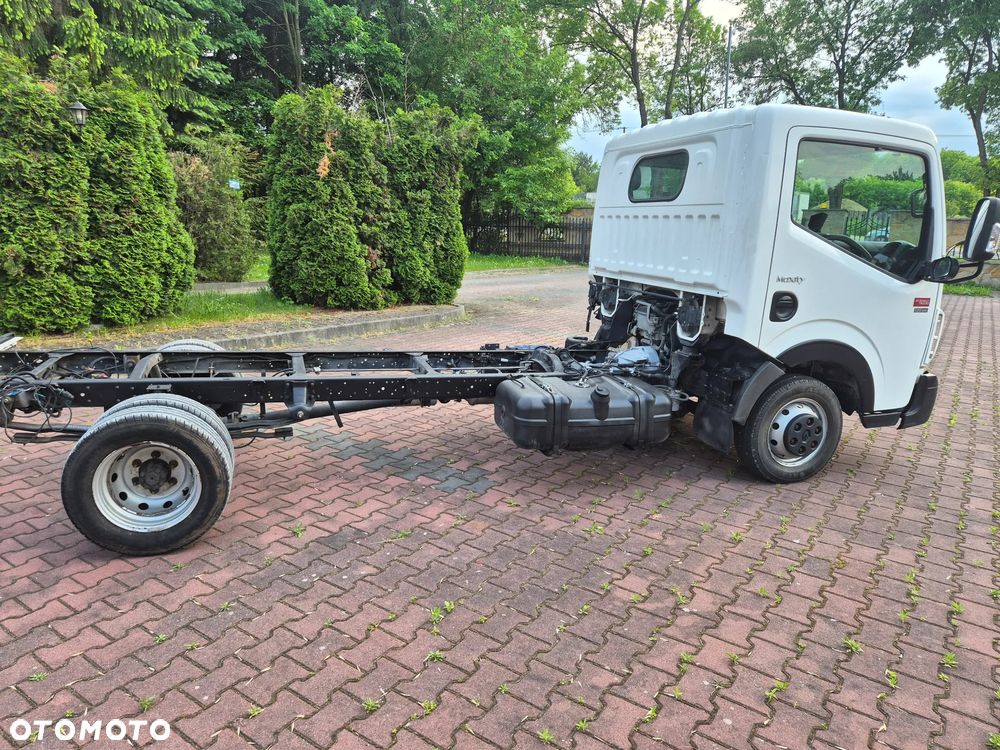 Renault Maxity - 17