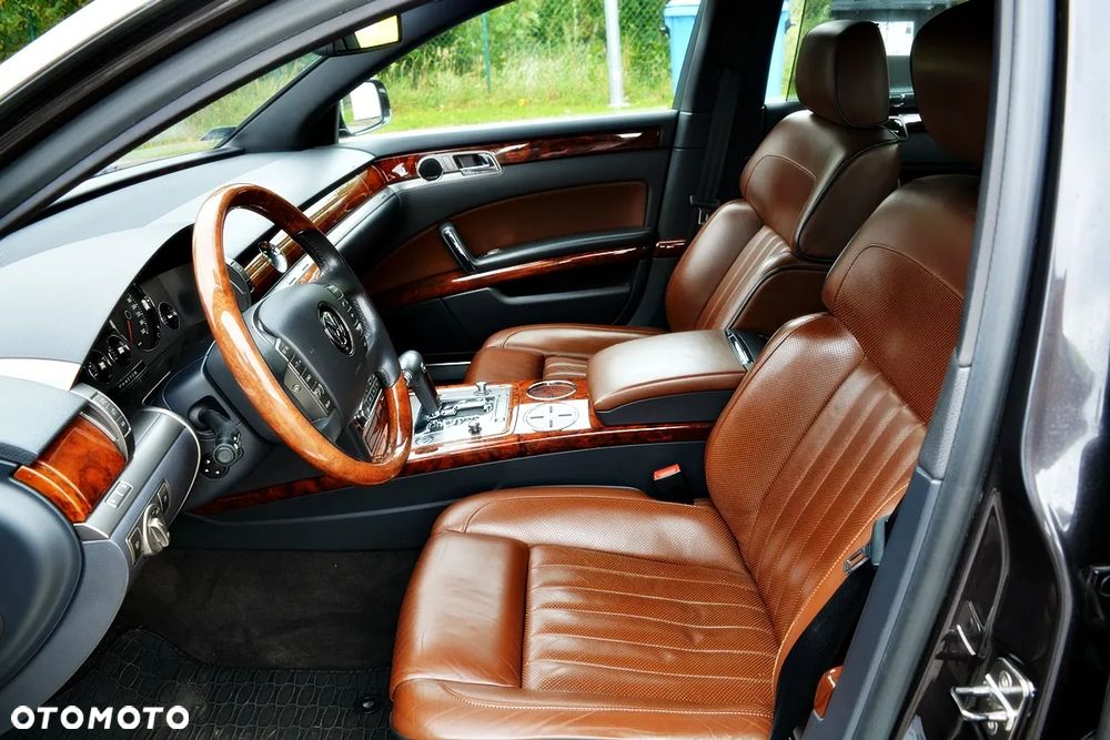 Volkswagen Phaeton 3.0 V6 TDI DPF 4MotION Automatik (5 Sitzer) Edition 6 - 2