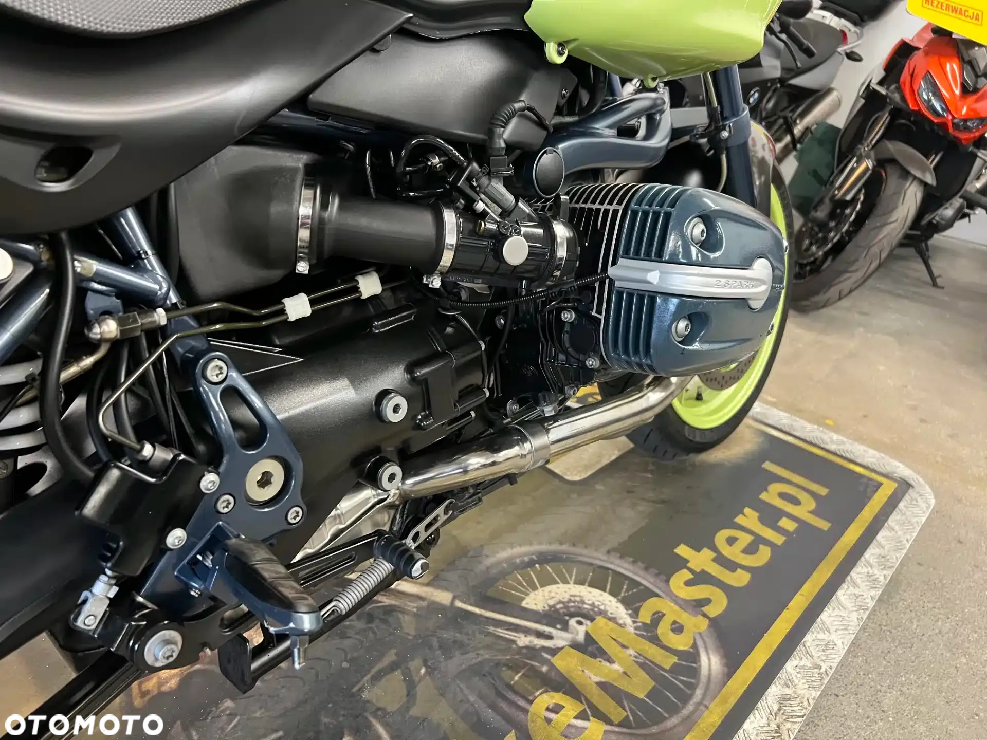 BMW R - 15
