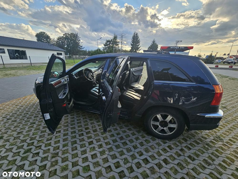 Chrysler Pacifica - 6