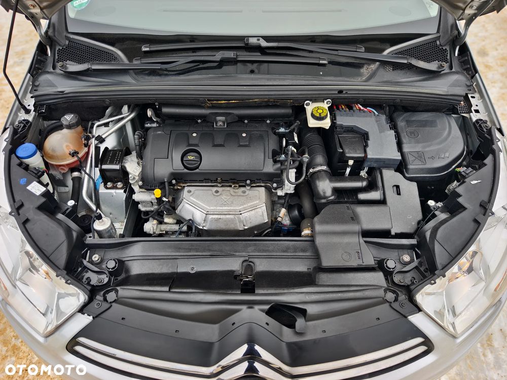 Citroën C4 VTi 120 Style - 23