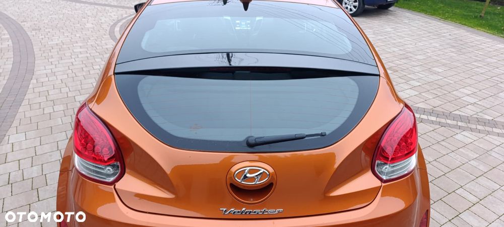 Hyundai Veloster - 6