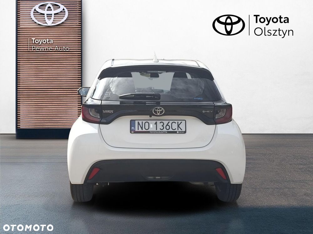 Toyota Yaris - 4