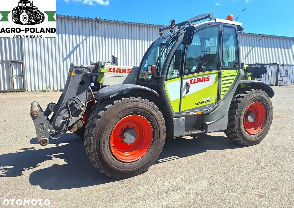 Claas SCORPION 7045 PLUS - 2013 ROK - ŁYŻKA - WIDŁY - 1