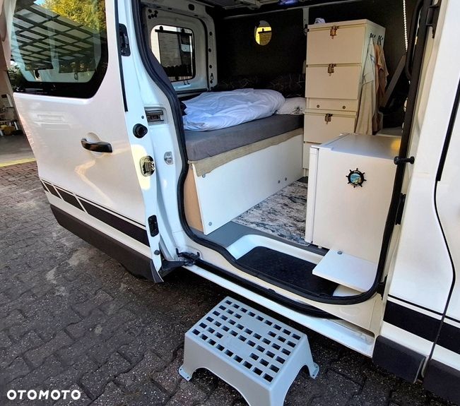 Renault TRAFIC III - 5