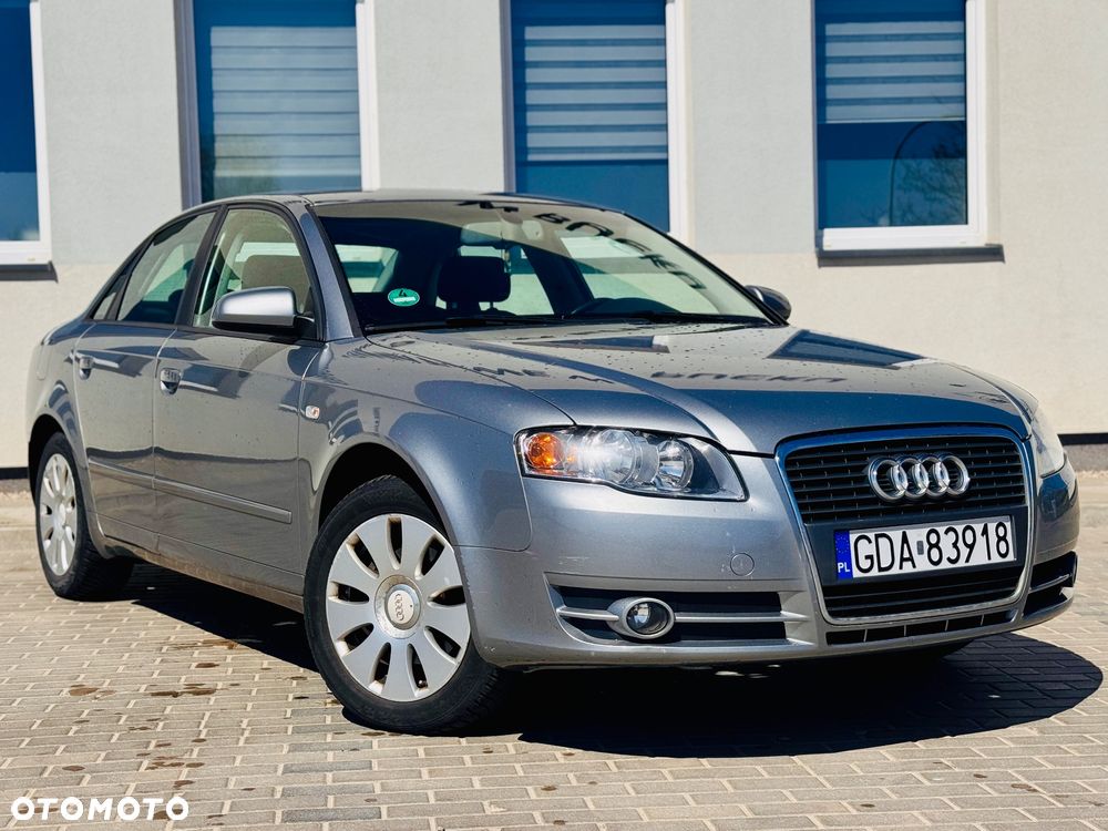Audi A4 Limousine 2.0 TDI DPF - 5