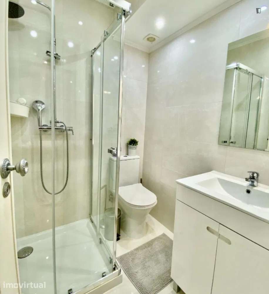 Quarto - localizado em Oeiras Lisbon - Grande imagem: 3/8