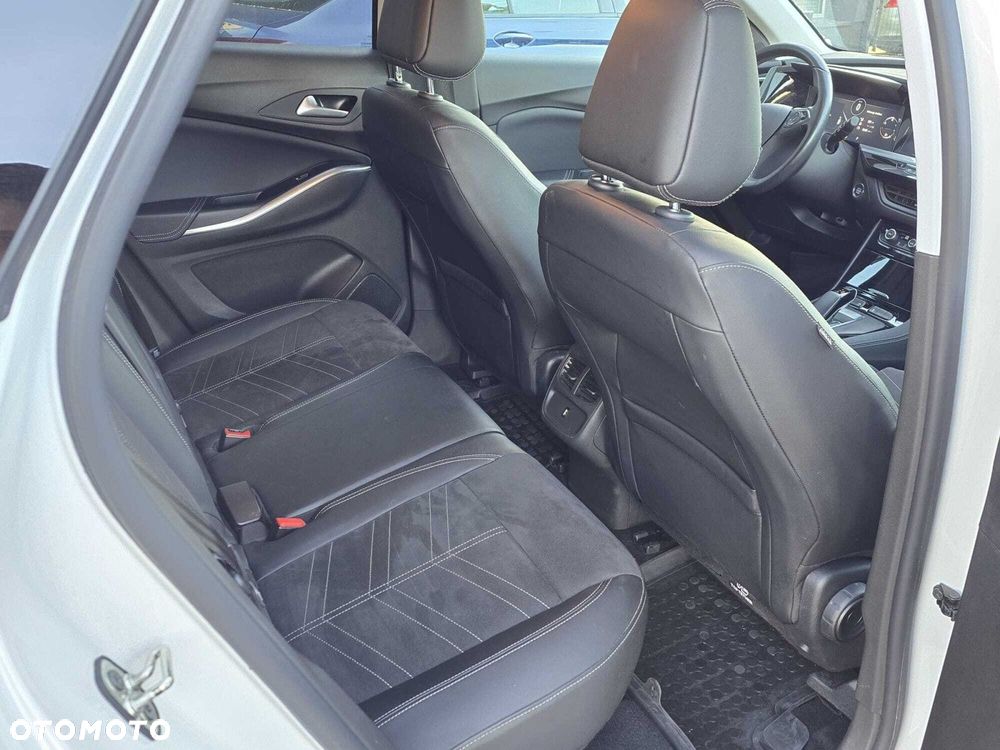 Opel Grandland 1.2 T GS Line S&S - 14