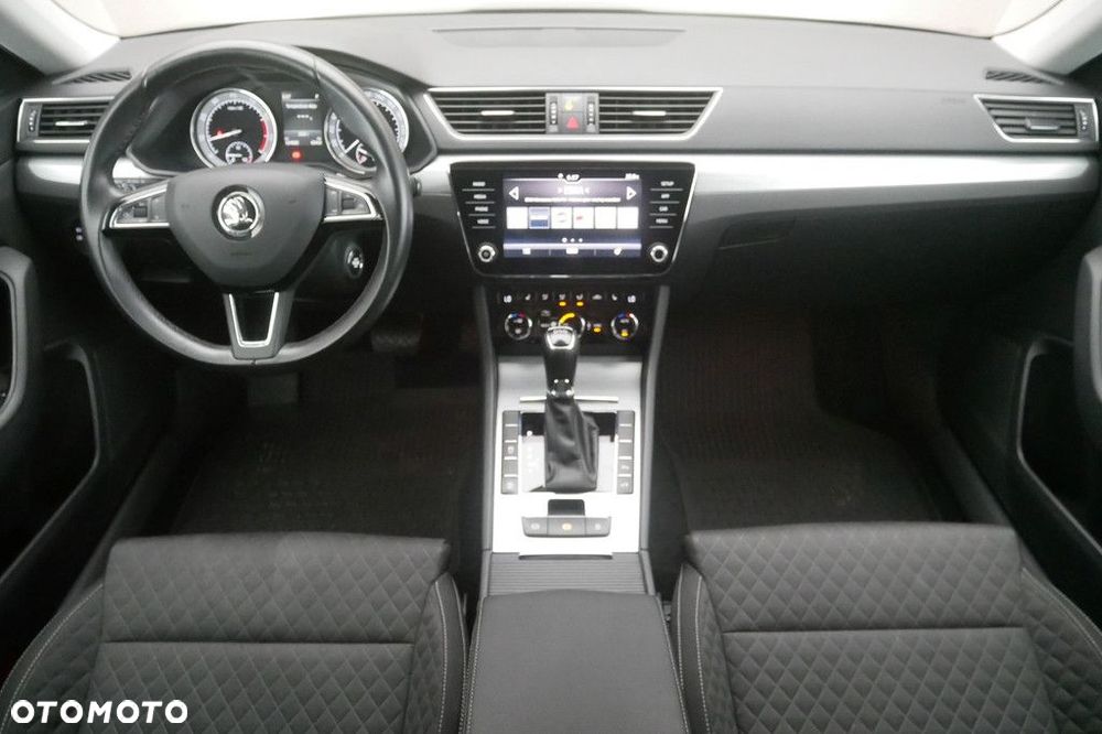 Skoda Superb 2.0 TSI Ambition DSG - 8