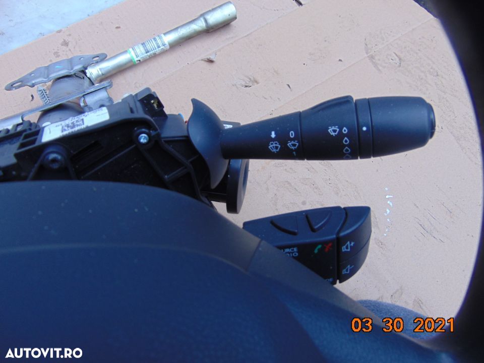 Comenzi radio cd Opel Vivaro Renault Trafic 3 maneta comanda radio cd - 1