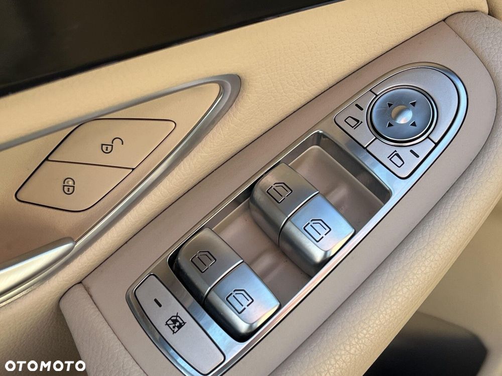 Mercedes-Benz GLC 300 de 4-Matic - 20