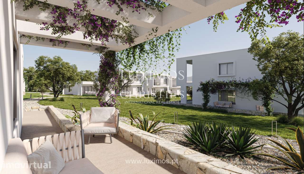 Apartamento T2, condomínio privado, para venda, em Carvoeiro, Algarve - Grande imagem: 2/19