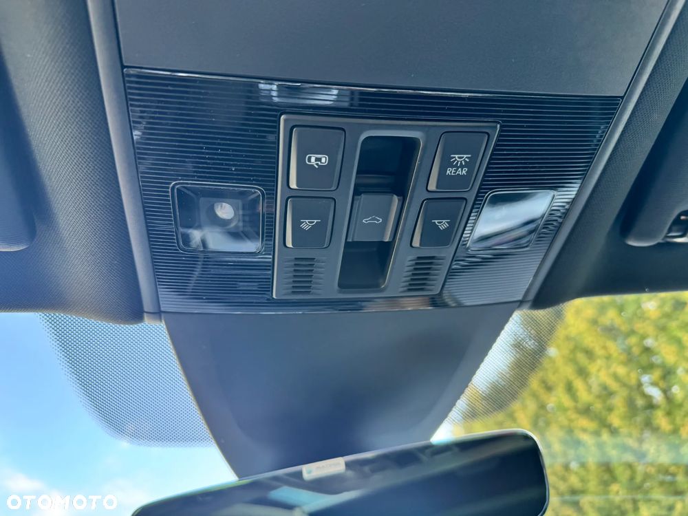 Volkswagen Passat - 8