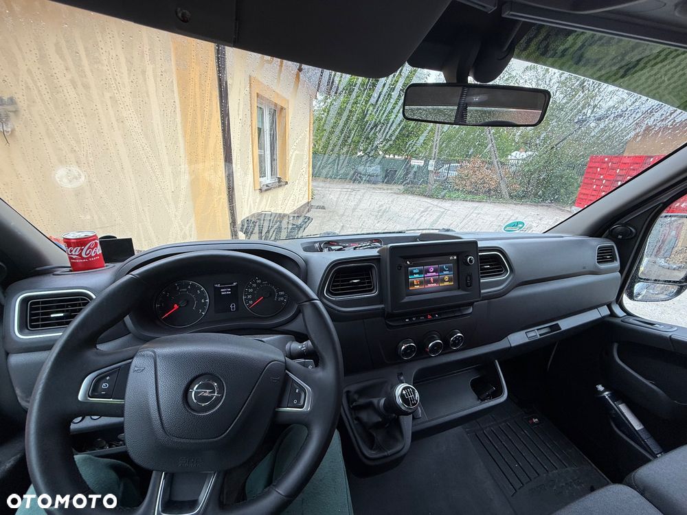 Opel Movano - 10