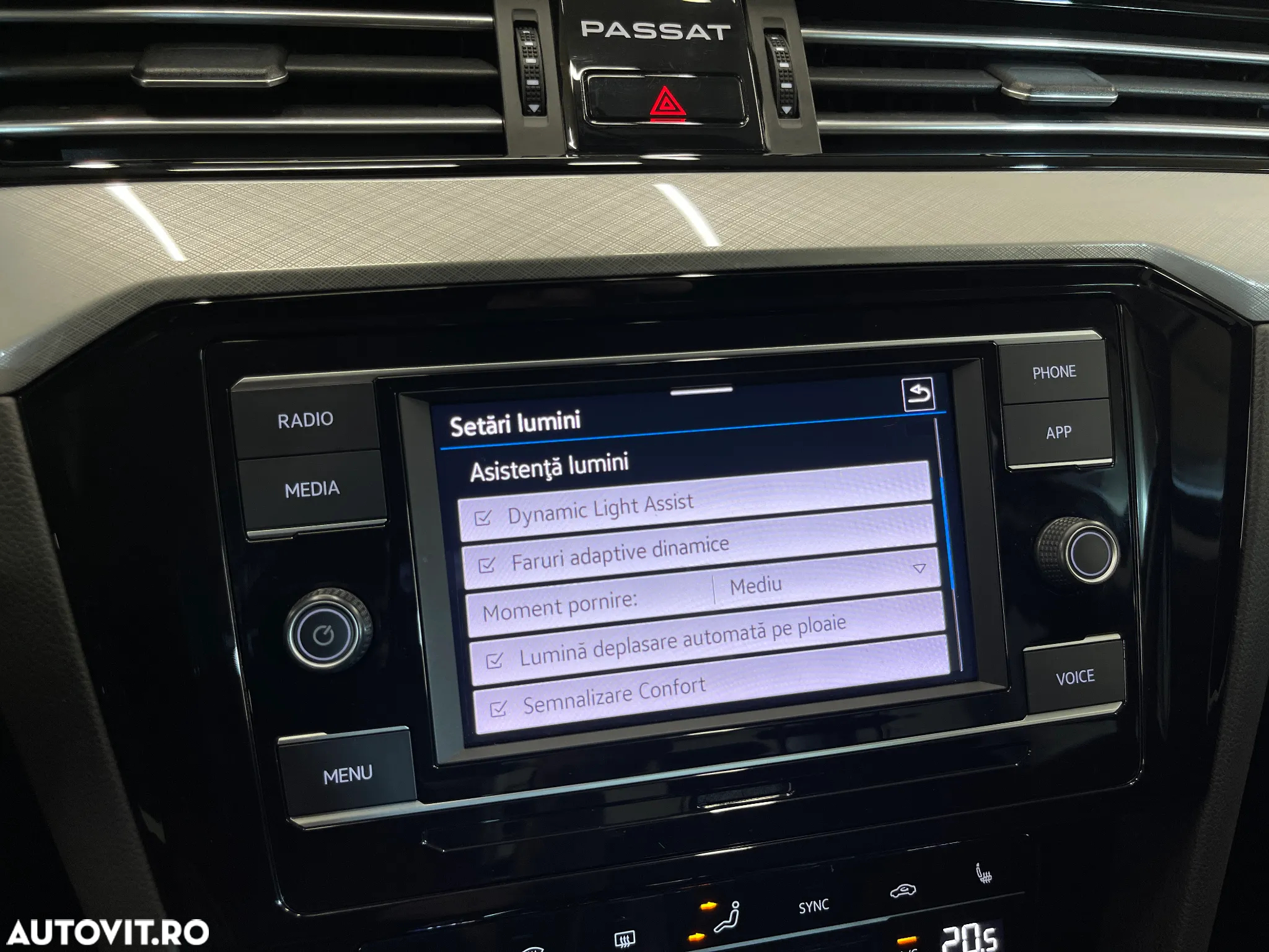Volkswagen Passat 2.0 TDI DSG Comfortline - 16