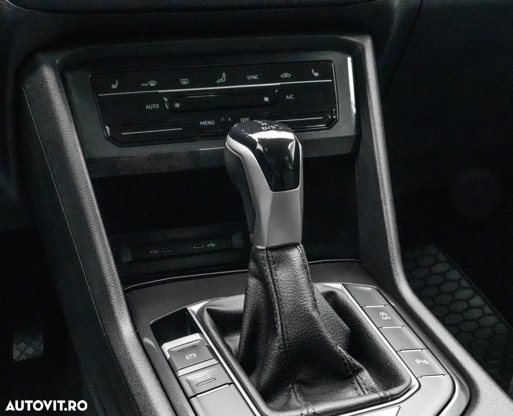 Volkswagen Tiguan 2.0 TDI SCR DSG 4Motion Elegance - 20