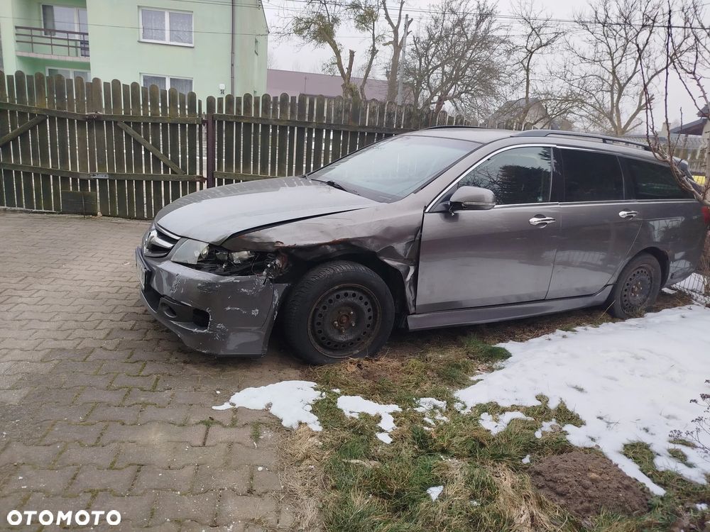 Honda Accord 2.0 i Comfort - 3