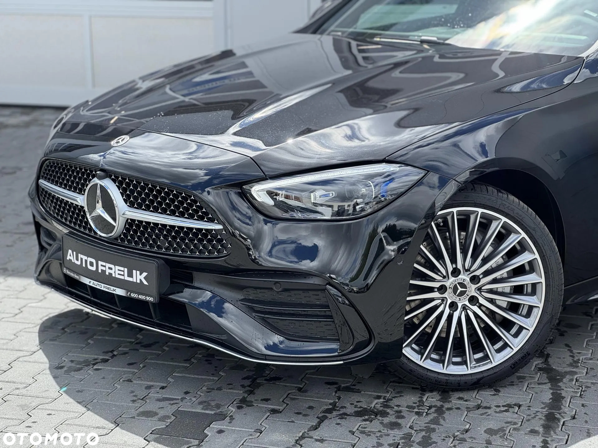 Mercedes-Benz Klasa C 180 9G-TRONIC AMG Line Advanced - 3