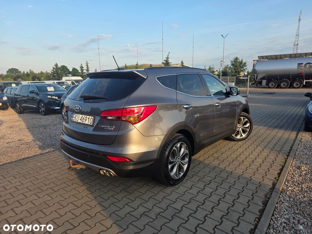 Hyundai Santa Fe - 12