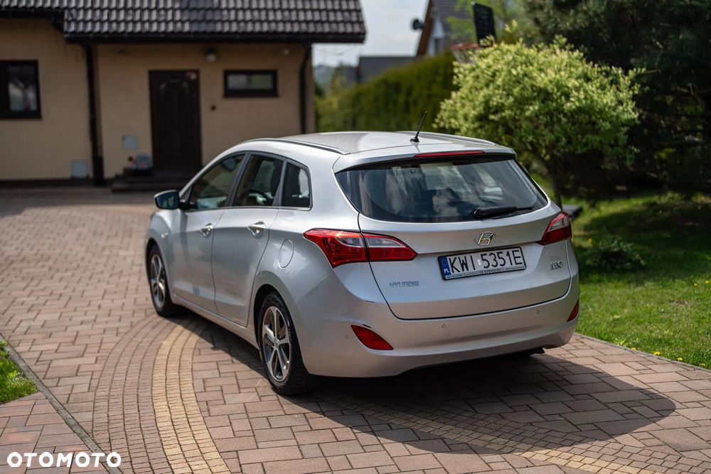 Hyundai i30 1.6 CRDi Comfort - 6