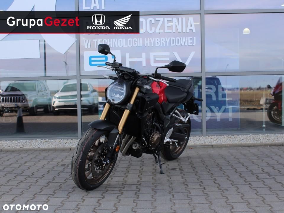 Honda CB - 3