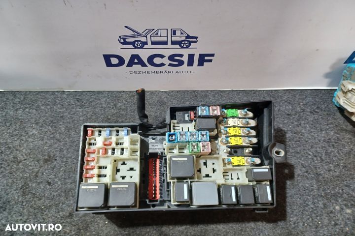 Panou sigurante si relee 3M5T-14A142-AB 3M5T14A142AB 9M5T-14A067-CA F - 1