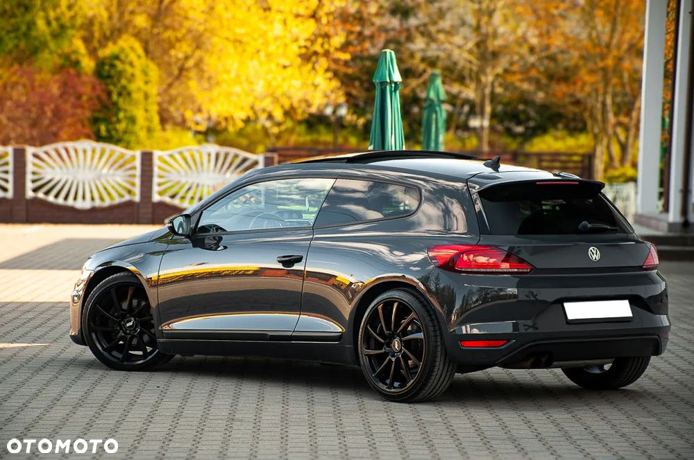 Volkswagen Scirocco 2.0 TSI (BlueMotion Technology) DSG - 15