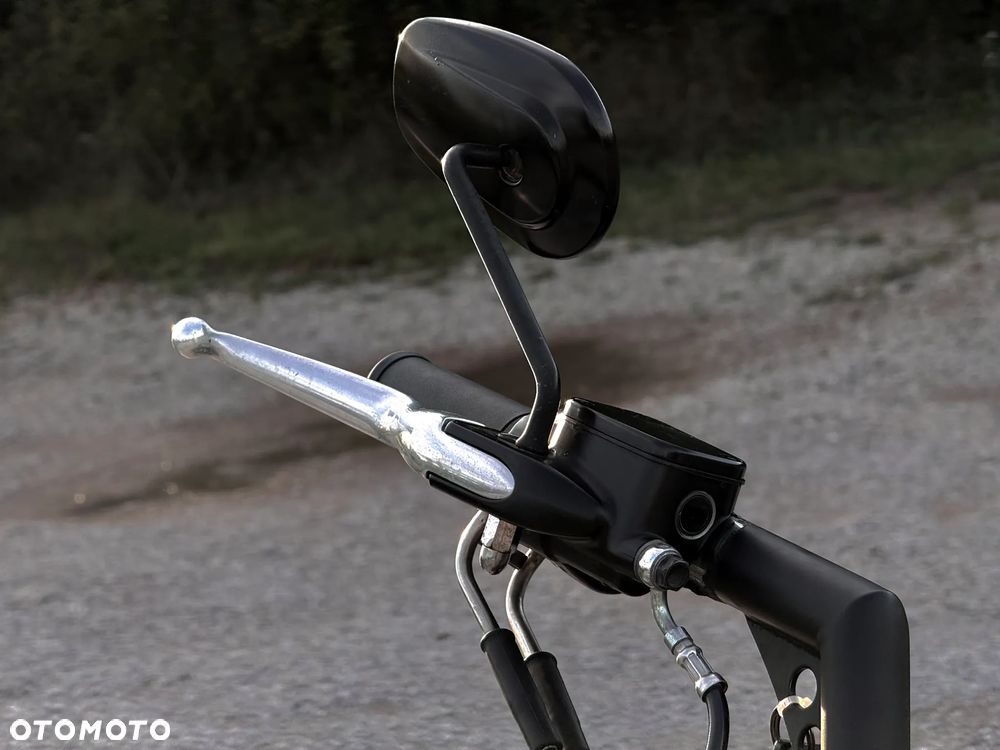 Harley-Davidson V-Rod Night Rod - 22