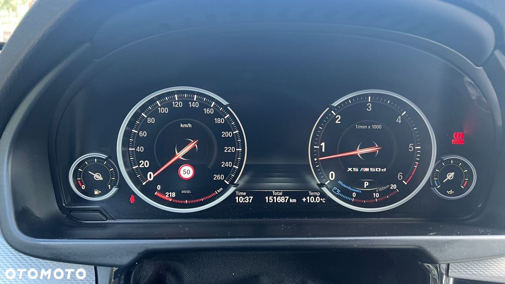 BMW X5 M M50d - 11