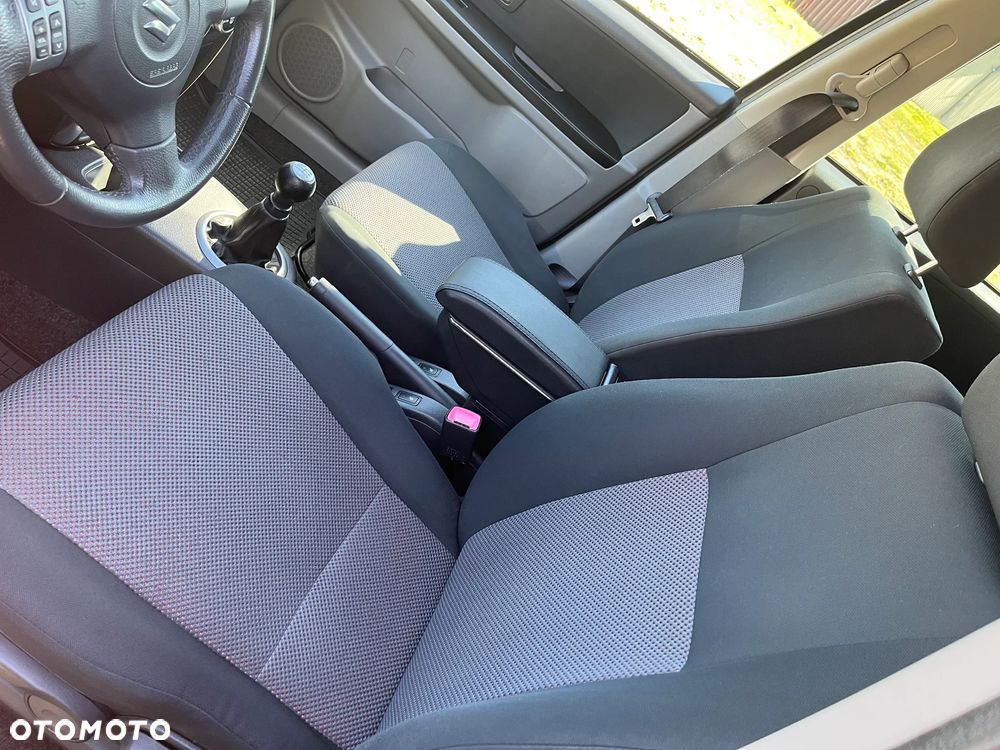 Suzuki SX4 1.6 VVT 4x2 Comfort - 31
