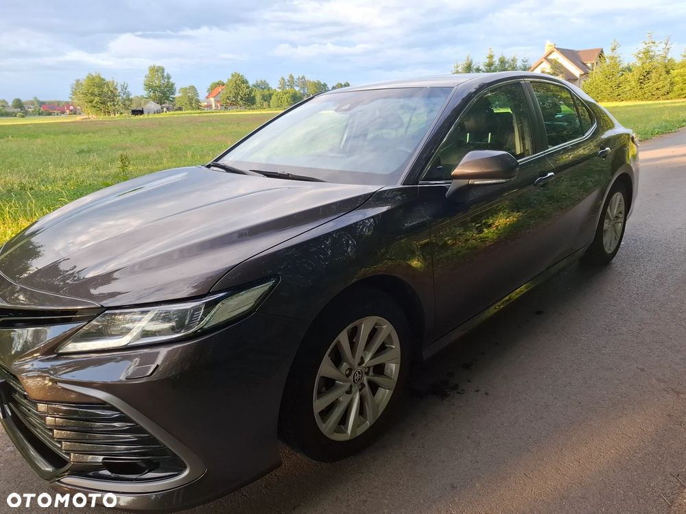Toyota Camry 2.5 Hybrid Comfort CVT - 6