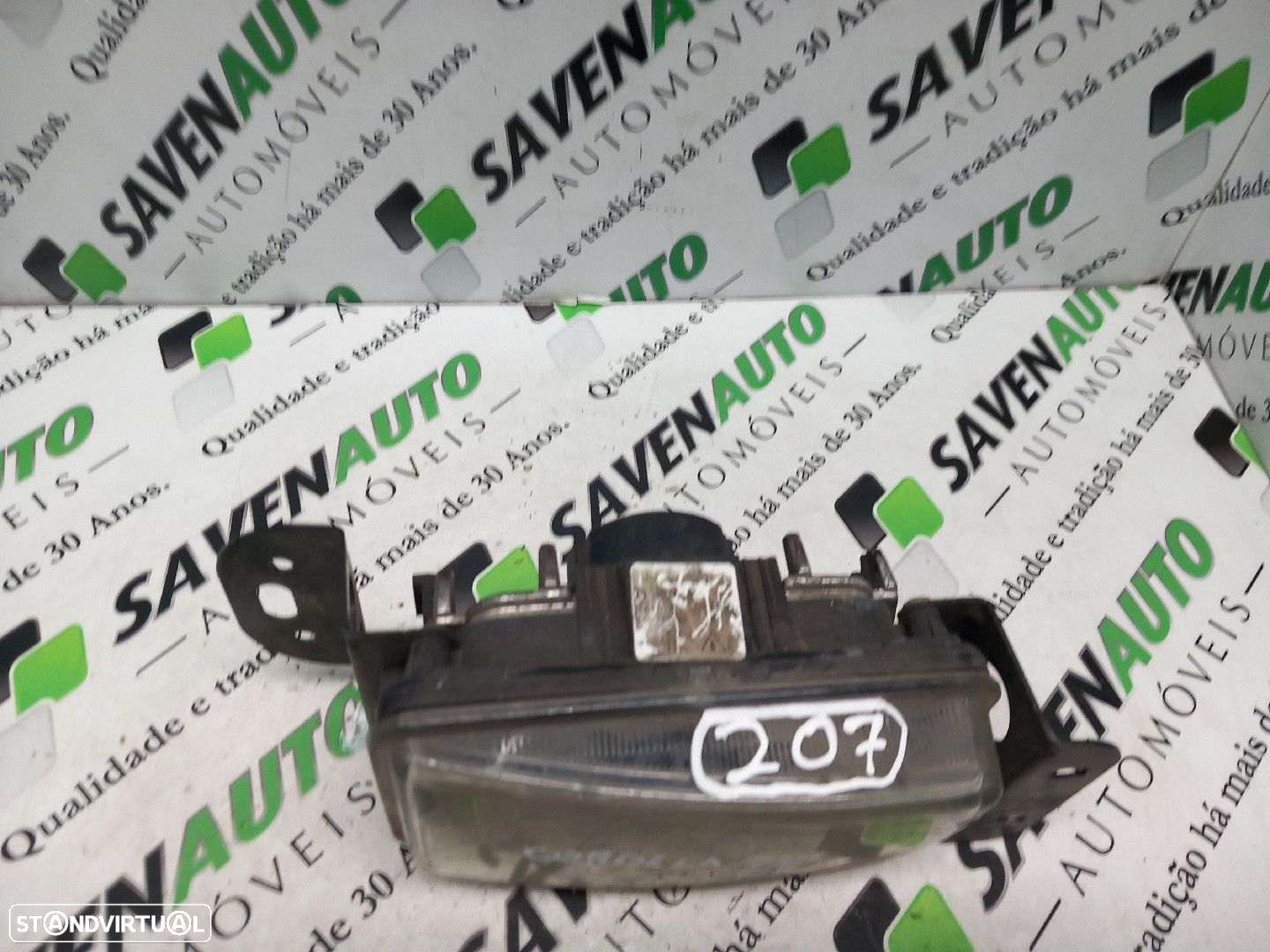 Farol Nevoeiro Toyota Corolla (_E12_) - 2